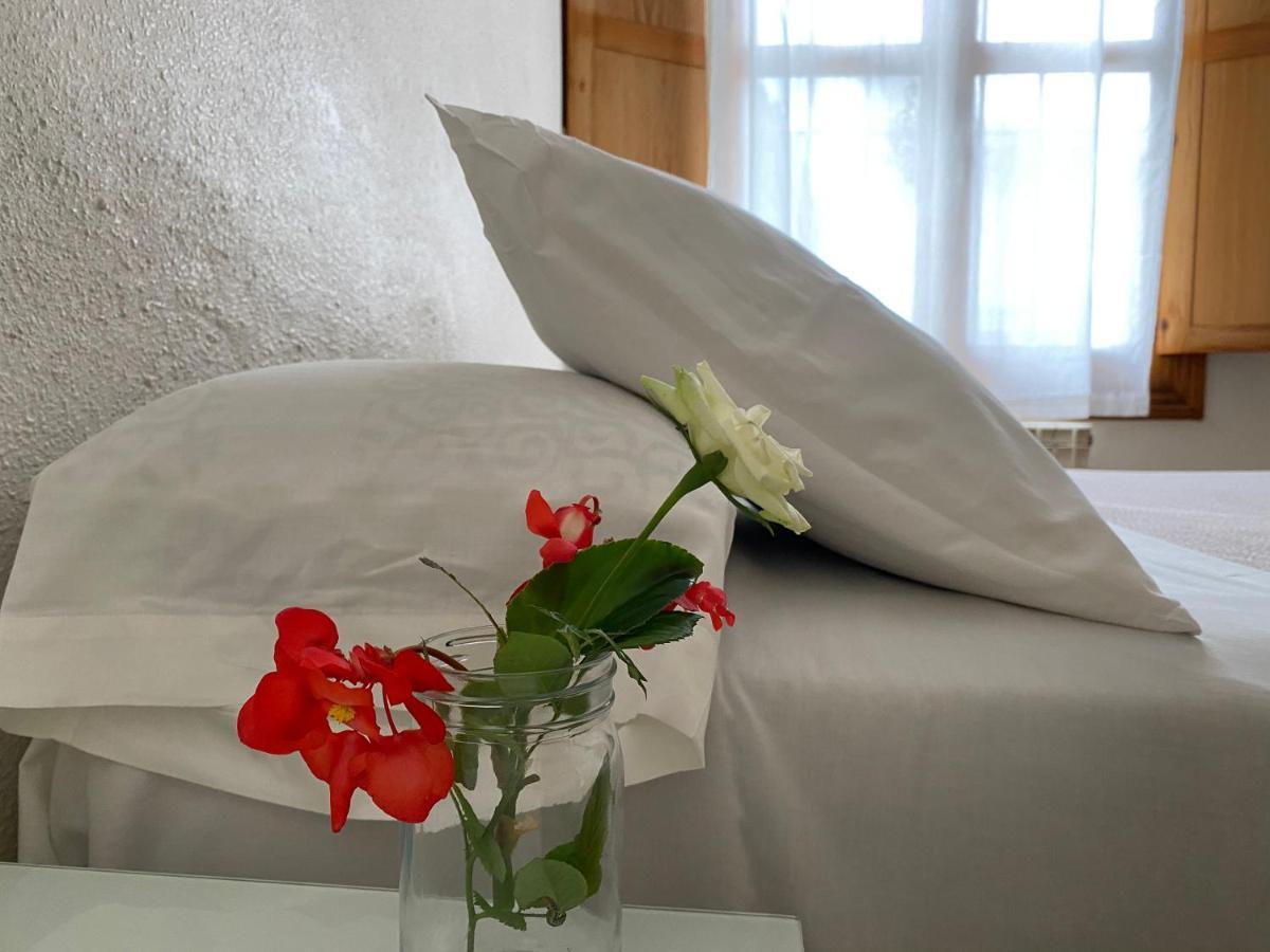 Hostal Moscatel Malaga Exterior photo