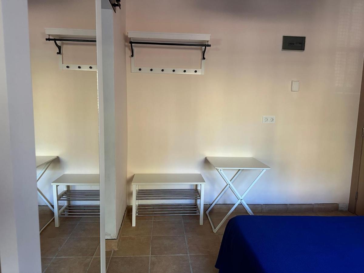 Hostal Moscatel Malaga Exterior photo