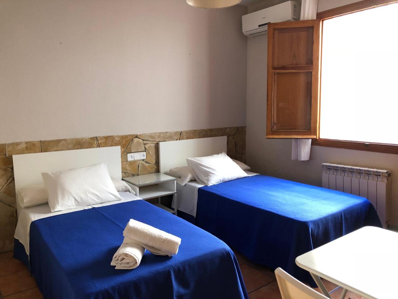 Hostal Moscatel Malaga Exterior photo